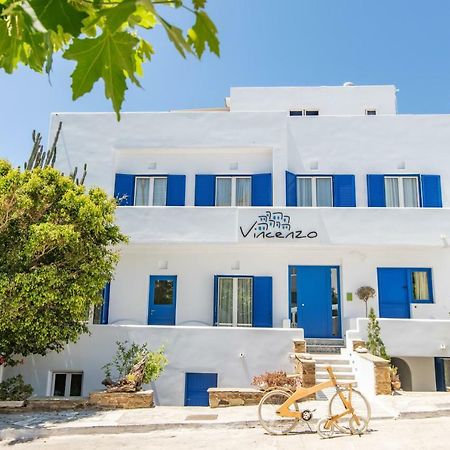 Vincenzo Family Rooms Тинос Екстериор снимка